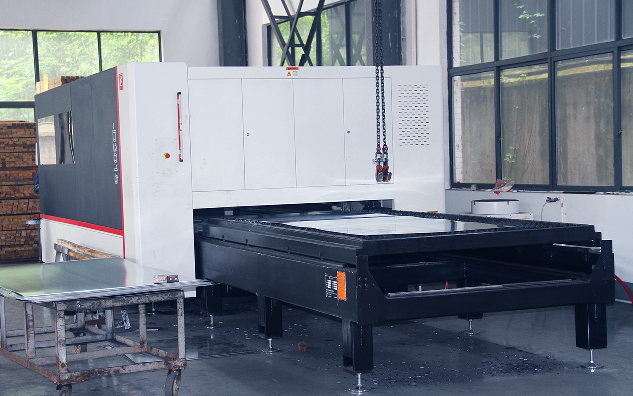 ѹ�������豸